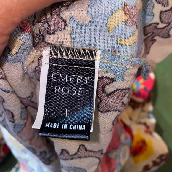 Emery Rose Vintage shirt Floral Print Shirt Pullover Size Large L-26", bust 20" - Picture 5 of 6
